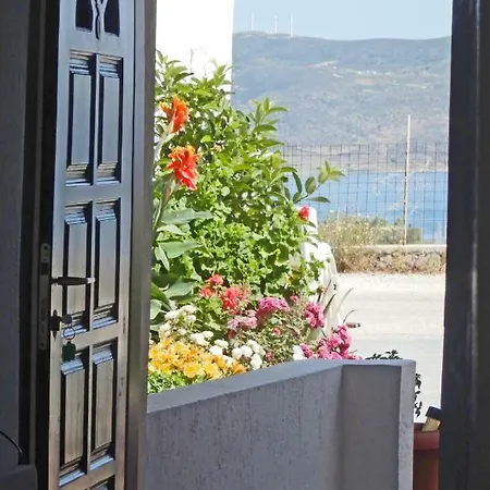 Christos Milos * Adamantas (Milos)