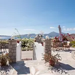 Christos Milos 3* Adamantas (Milos)
