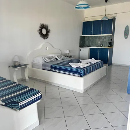 Christos Milos 3*