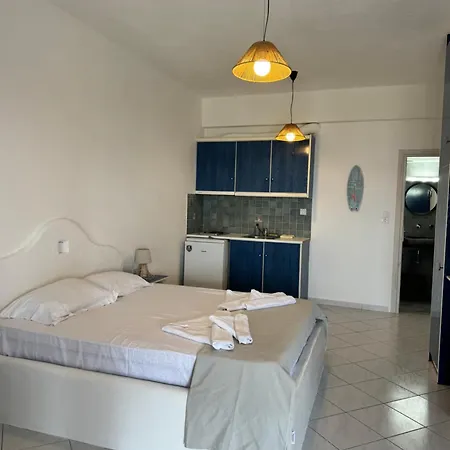 Christos Milos Bed & Breakfast Adamantas (Milos)