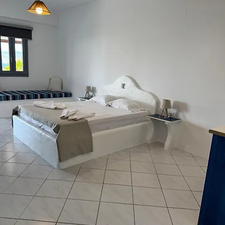Bed & Breakfast Christos Milos Adamantas (Milos)