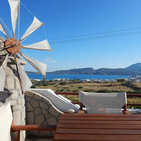 Christos Milos Bed & Breakfast 3*